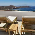 Penzion Tirquaz View Serifos Town