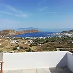 Tirquaz View Penzion Serifos Town