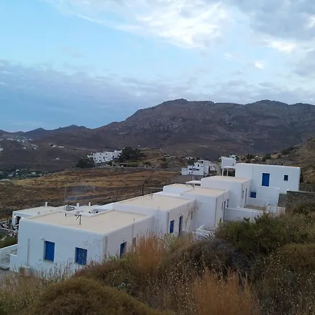 Pensión Tirquaz View *
