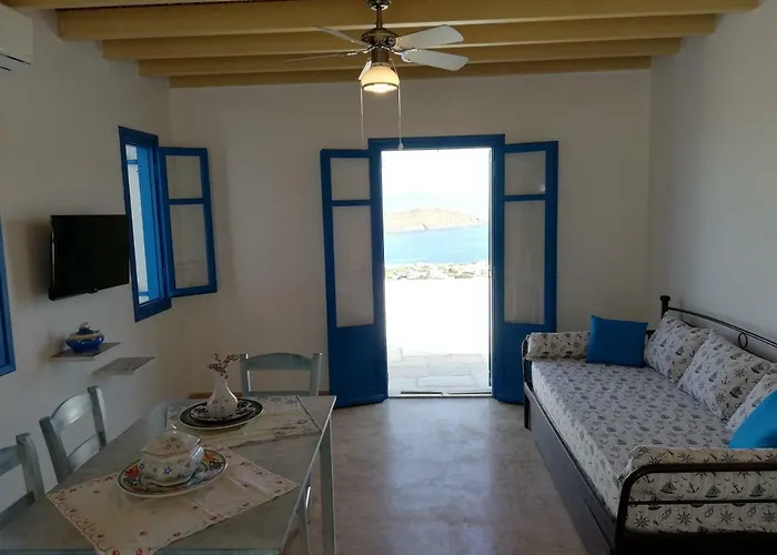 Affittacamere Tirquaz View Serifos Town