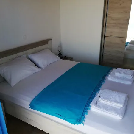 Tirquaz View 4* Serifos Town