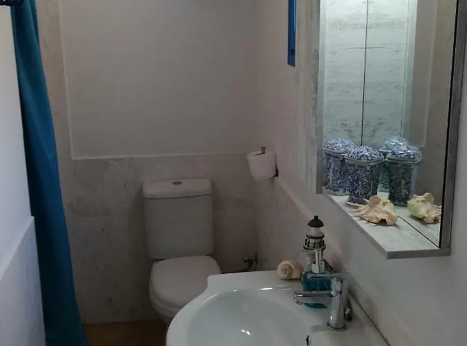 Tirquaz View Pensión Serifos Town